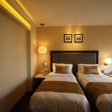 The Sahil Hotel Mumbai Phòng bức ảnh