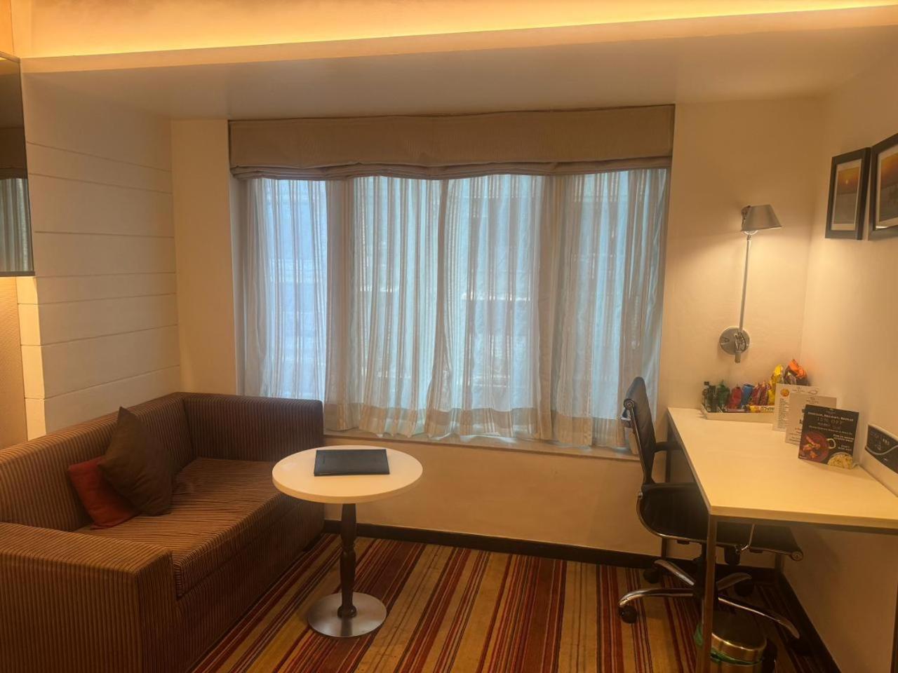 The Sahil Hotel Mumbai Ngoại thất bức ảnh