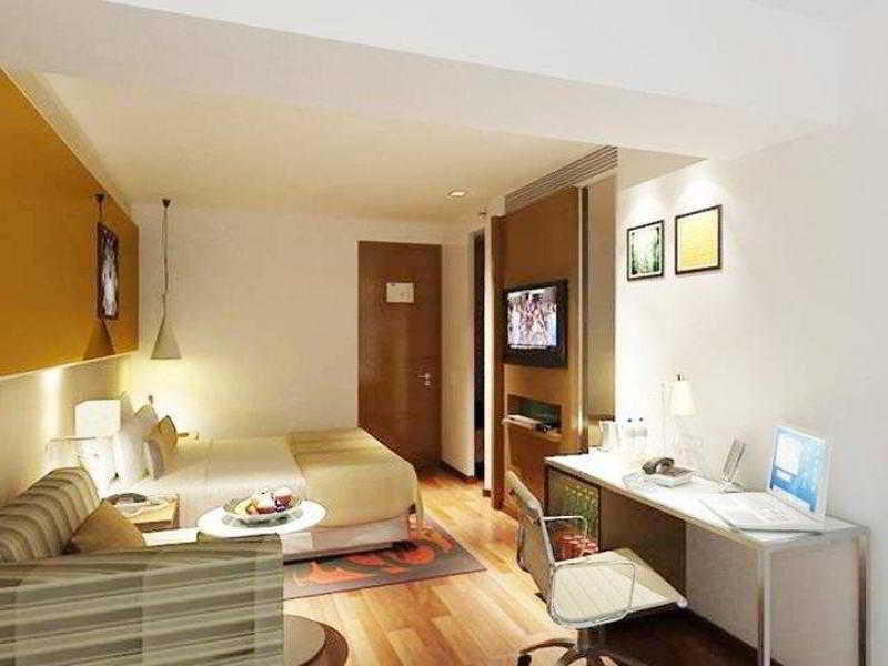 The Sahil Hotel Mumbai Ngoại thất bức ảnh