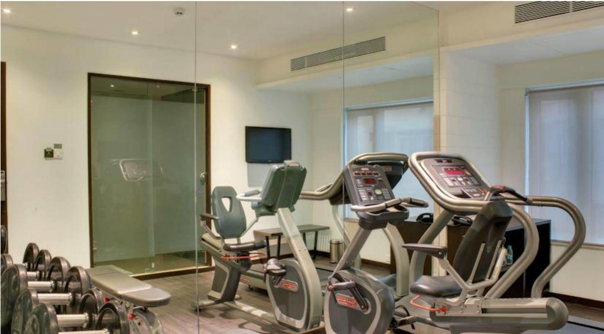 The Sahil Hotel Mumbai Ngoại thất bức ảnh